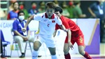Futsal nữ Việt Nam thăng hoa với cầu thủ s&#226;n cỏ