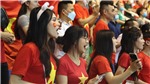 CĐV Việt Nam trải qua mọi cung bậc cảm x&#250;c khi U23 Việt Nam thắng Th&#225;i Lan
