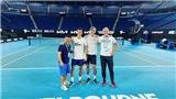 CẬP NHẬT: Djokovic đ&#227; c&#243; thể tập luyện, chờ ph&#225;n quyết cuối c&#249;ng