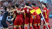 Video U23 Việt Nam 1-0 U23 Malaysia: B&#224;n thắng V&#224;ng 10 của Tiến Linh