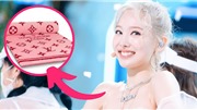 Fan sốc khi nhận ra Nayeon Twice mặc… khăn tắm trong MV ‘POP’