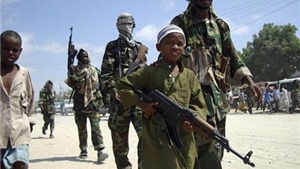 Phiến qu&#226;n chiếm căn cứ AU tại Somalia, s&#225;t hại h&#224;ng chục binh sĩ 
