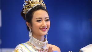 Hoa hậu Thu Ng&#226;n n&#243;i về &#39;scandal sau đăng quang&#39;: Lẽ g&#236; m&#224; đi ph&#225; hủy ước mơ