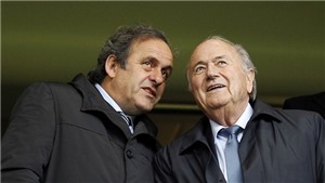 Michel Platini tố Sepp Blatter l&#224; &#39;kẻ &#237;ch kỉ nhất&#39;