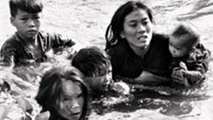 &#39;Hồi hương&#39; bộ ảnh nổi tiếng nhất về chiến tranh Việt Nam &#39;Requiem&#39;