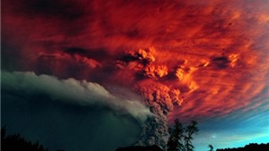 N&#250;i lửa phun tr&#224;o ở Chile khiến hơn 3.000 người phải sơ t&#225;n