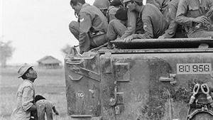 Xem c&#225;c bức ảnh kinh điển về chiến tranh Việt Nam của h&#227;ng AP