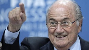 CẬP NHẬT tin tối 1/7:  Blatter: &#39;Kh&#244;ng ai c&#243; thể chứng minh t&#244;i tham nhũng&#39;. Douglas Costa CẬP BẾN Bayern Munich