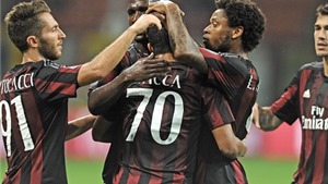 Milan 2-1 Empoli: Bacca v&#224; Adriano c&#249;ng lập c&#244;ng, Milan c&#243; chiến thắng đầu tay