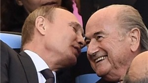 Tổng thống Nga Vladimir Putin: &#39;Sepp Blatter xứng đ&#225;ng được trao giải Nobel h&#242;a b&#236;nh&#39;