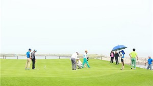 Artex Golf Tournament ‘x&#244;ng đất’ FLC Samson Golf Links