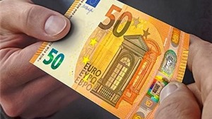 Tờ 50 euro in nổi ch&#226;n dung c&#244;ng ch&#250;a Europa, được khẳng định kh&#244;ng thể l&#224;m giả