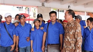 39 ngư d&#226;n Việt Nam bị Indonesia bắt được trả về nước