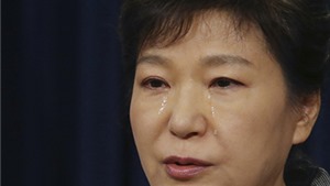 Tổng thống H&#224;n Quốc Park Geun Hye chờ bị luận tội trong c&#244; đơn, ch&#225;n nản