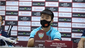 HLV Park Hang Seo: &#39;UAE tấn c&#244;ng mạnh, trận đấu rất kh&#243; khăn&#39;
