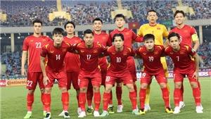HLV Park Hang Seo mang đội h&#236;nh World Cup đi dự AFF Cup