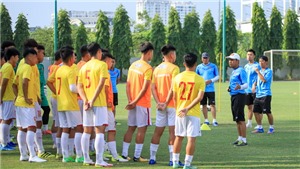 HLV Đinh Thế Nam mang 27 tuyển thủ U19 Việt Nam dự giải Đ&#244;ng Nam &#193;