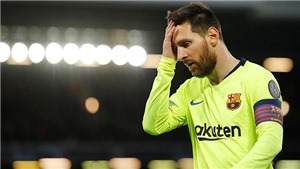 Messi l&#224;m g&#236; trong ph&#242;ng thay đồ sau khi bị Liverpool loại khỏi Champions League?
