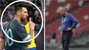 Thua Argentina, HLV Brazil nổi giận v&#236; bị Messi bắt ‘c&#226;m miệng’