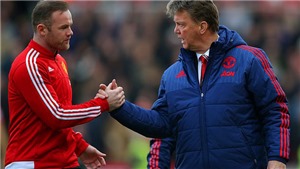 Rooney: ‘MU đ&#227; phạm sai lầm lớn khi sa thải Van Gaal’