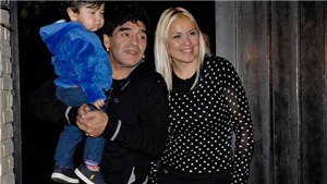 X&#250;c động trước th&#244;ng điệp cuối c&#249;ng Maradona d&#224;nh cho con trai &#250;t