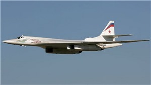 M&#225;y bay n&#233;m bom Tu-160MS2 của Nga th&#225;ch thức ph&#242;ng kh&#244;ng phương T&#226;y