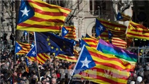 Nghị viện Catalonia chấp thuận giải thể cơ quan lập ph&#225;p mới, Thủ hiến bỏ trốn ra nước ng&#224;i
