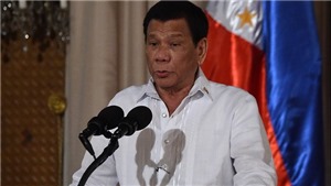 Tổng thống Philippines bất ngờ ra tuy&#234;n bố chỉ tr&#237;ch Trung Quốc