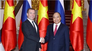 H&#236;nh ảnh lễ đ&#243;n Thủ tướng Nga Dmitry Medvedev thăm Việt Nam