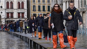 Italy ban bố t&#236;nh trạng khẩn cấp tại Venice