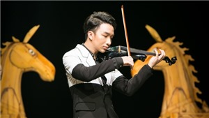 Ho&#224;ng Rob: Nghệ sĩ Việt Nam đầu ti&#234;n l&#224;m Violin Concert đương đại tr&#234;n du thuyền