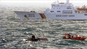 5 người Việt mất t&#237;ch trong vụ ch&#225;y t&#224;u ngo&#224;i khơi đảo Jeju của H&#224;n Quốc
