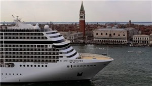 Italy cấm t&#224;u du lịch lớn v&#224;o trung t&#226;m Venice để bảo vệ di sản