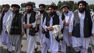 Taliban th&#224;nh lập ch&#237;nh phủ ở Afghanistan: Điều h&#224;nh đất nước kh&#225;c đ&#225;nh nhau