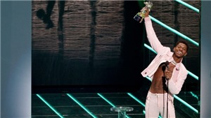 Giải MTV VMAs Video của năm: Lil Nas X - nổi danh to&#224;n cầu với ca kh&#250;c gi&#225;... 50 USD