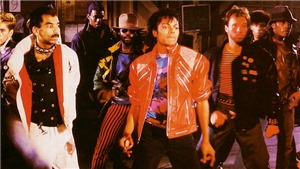 Ca kh&#250;c &#39;Beat It&#39; của Michael Jackson: L&#249;i lại một bước, trời cao biển rộng