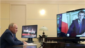 Tổng thống Nga Vladimir Putin điện đ&#224;m với nhiều nh&#224; l&#227;nh đạo tr&#234;n thế giới