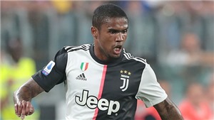 Juventus: Douglas Costa hồi sinh m&#227;nh liệt với Sarri