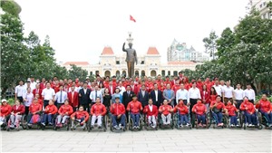 Đo&#224;n thể thao người khuyết tật Việt Nam l&#234;n đường dự ASEAN Para Games 11