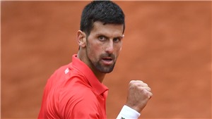 Roland Garros 2022: Djokovic thẳng tiến
