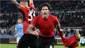 Milan gi&#224;nh lại ng&#244;i đầu Serie A: Những con sư tử của Pioli