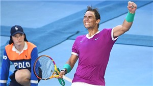 Rafael Nadal nhọc nhằn v&#224;o b&#225;n kết Australian Open 2022: Chết hụt liệu c&#243; sống dai?