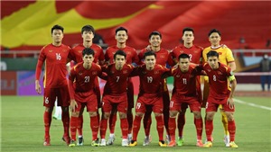 HLV Park Hang Seo gọi cầu thủ Việt kiều l&#234;n ĐT Việt Nam đấu Oman v&#224; Nhật Bản