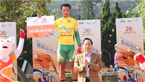 Nguyễn Th&#224;nh T&#226;m lập kỷ lục thắng 6 chặng giải xe đạp HTV