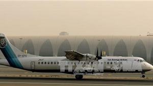 Thời tiết xấu cản trở t&#236;m kiếm m&#225;y bay Iran chở 66 người gặp nạn