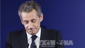 Cựu Tổng thống Ph&#225;p Sarkozy bị cảnh s&#225;t bắt giữ