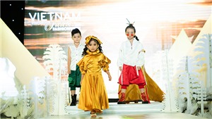 300 người mẫu nh&#237; tr&#236;nh diễn tại &#39;Tuần lễ thời trang trẻ em quốc tế Việt Nam 2019&#39;