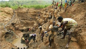 &#205;t nhất 50 người thiệt mạng trong vụ sập mỏ khai th&#225;c v&#224;ng tại CHDC Congo