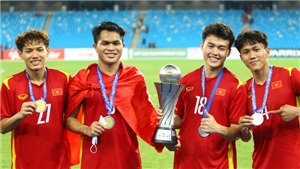 B&#243;ng đ&#225; Việt Nam h&#244;m nay: 4 cầu thủ U23 Việt Nam được nhận thưởng đặc biệt tại HAGL