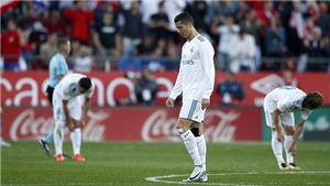 Real Madrid thua sốc Girona 1-2: Đ&#225;ng lo rồi đấy, Zidane!